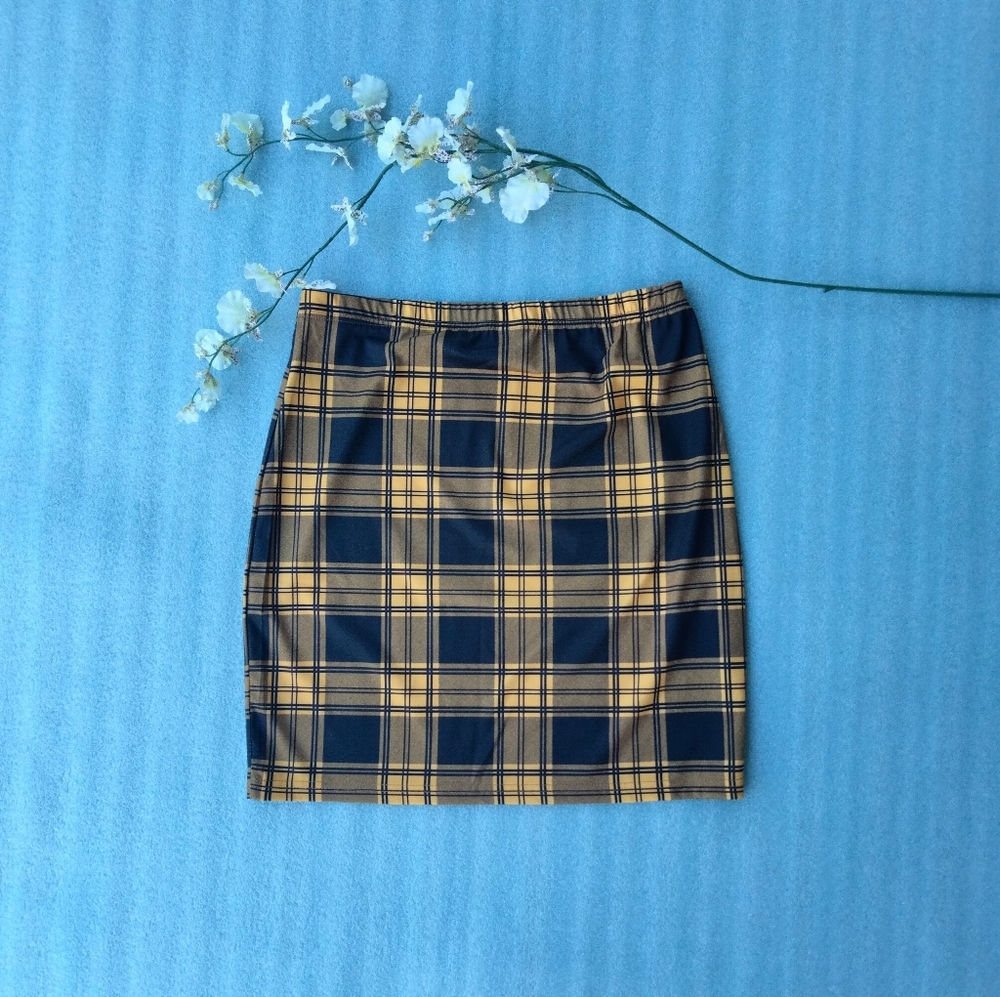 SheIn mini skirt